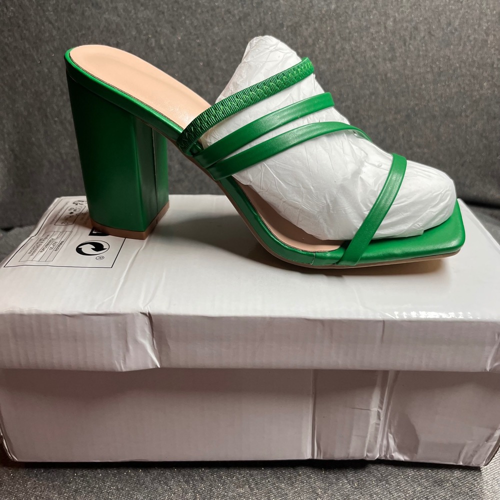 Unbranded Heeled Sandals‎ Strappy Square Toe Block Heel Size 7.5 Green